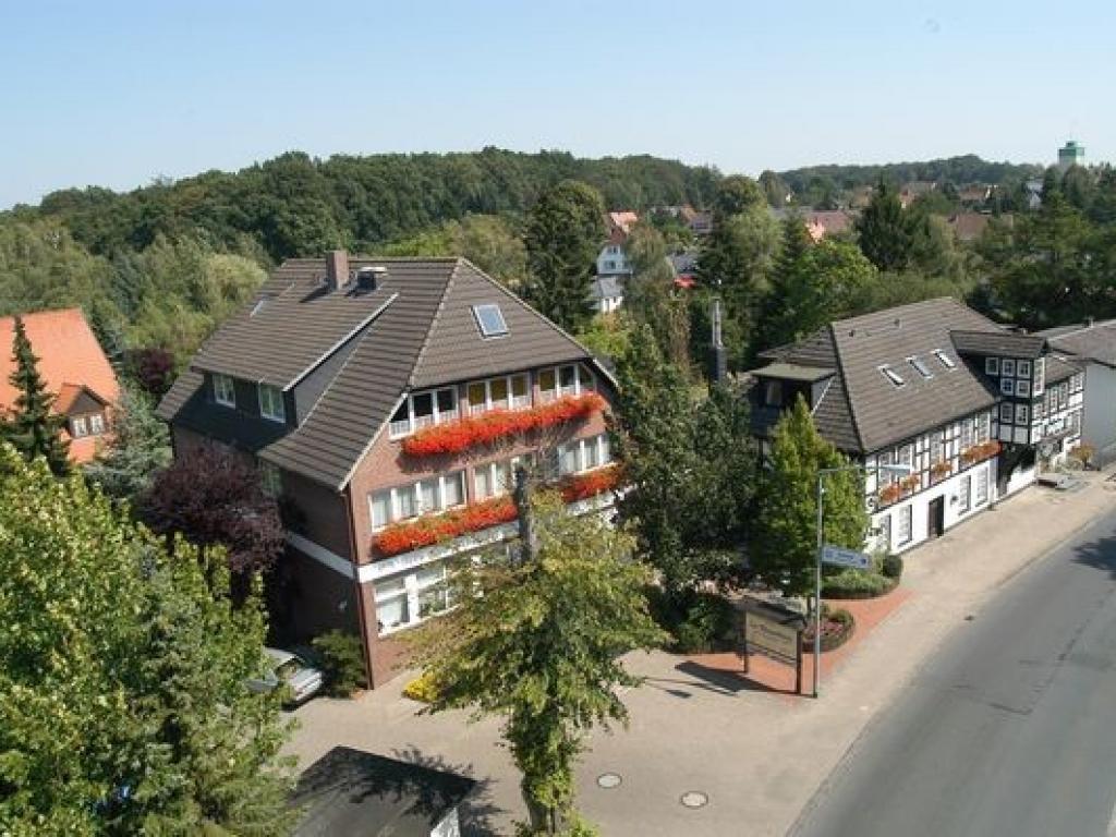 AKZENT Hotel Zur Wasserburg #1